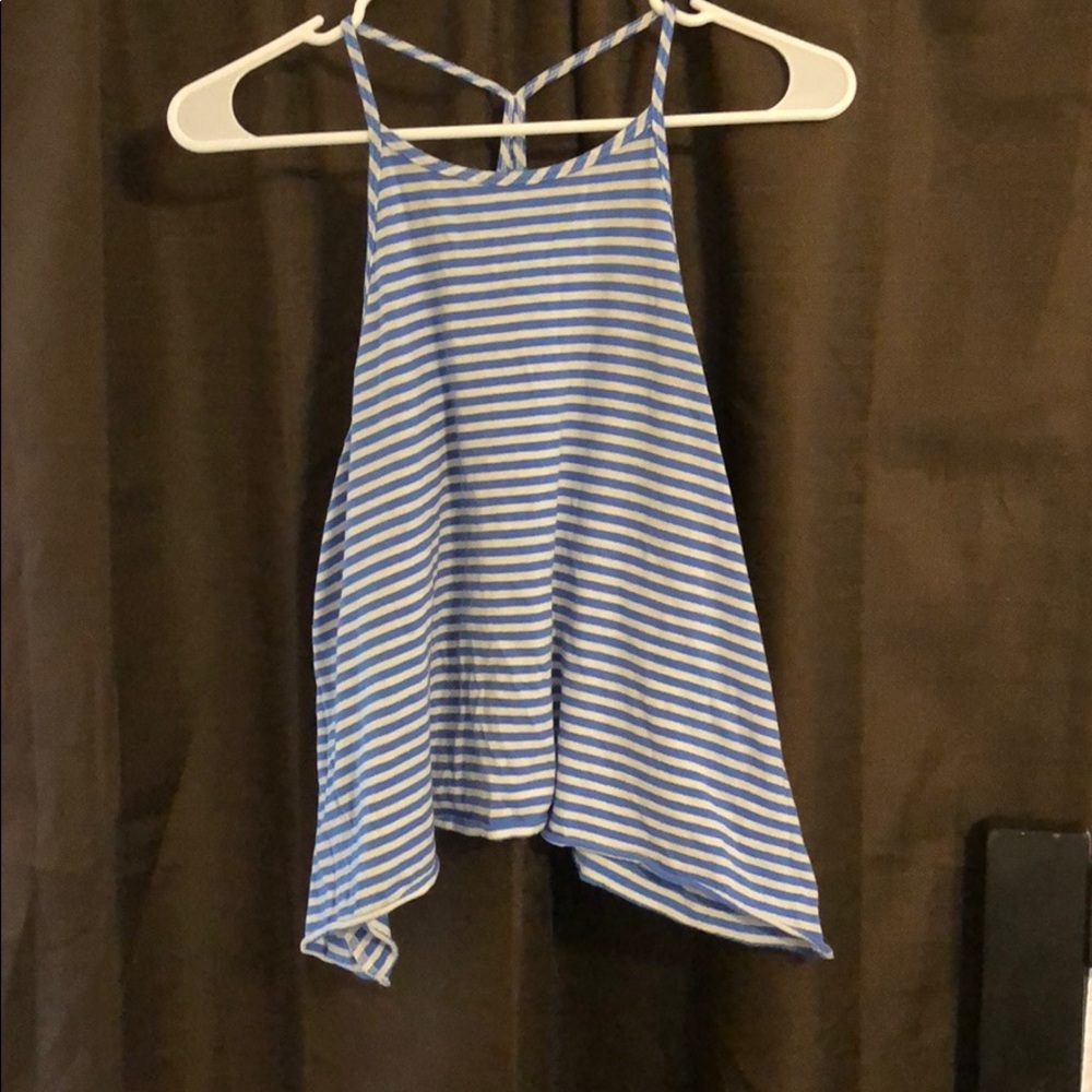 Hollister tank